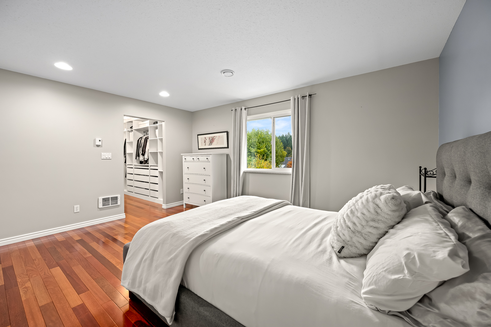 804 Highridge Court (56)