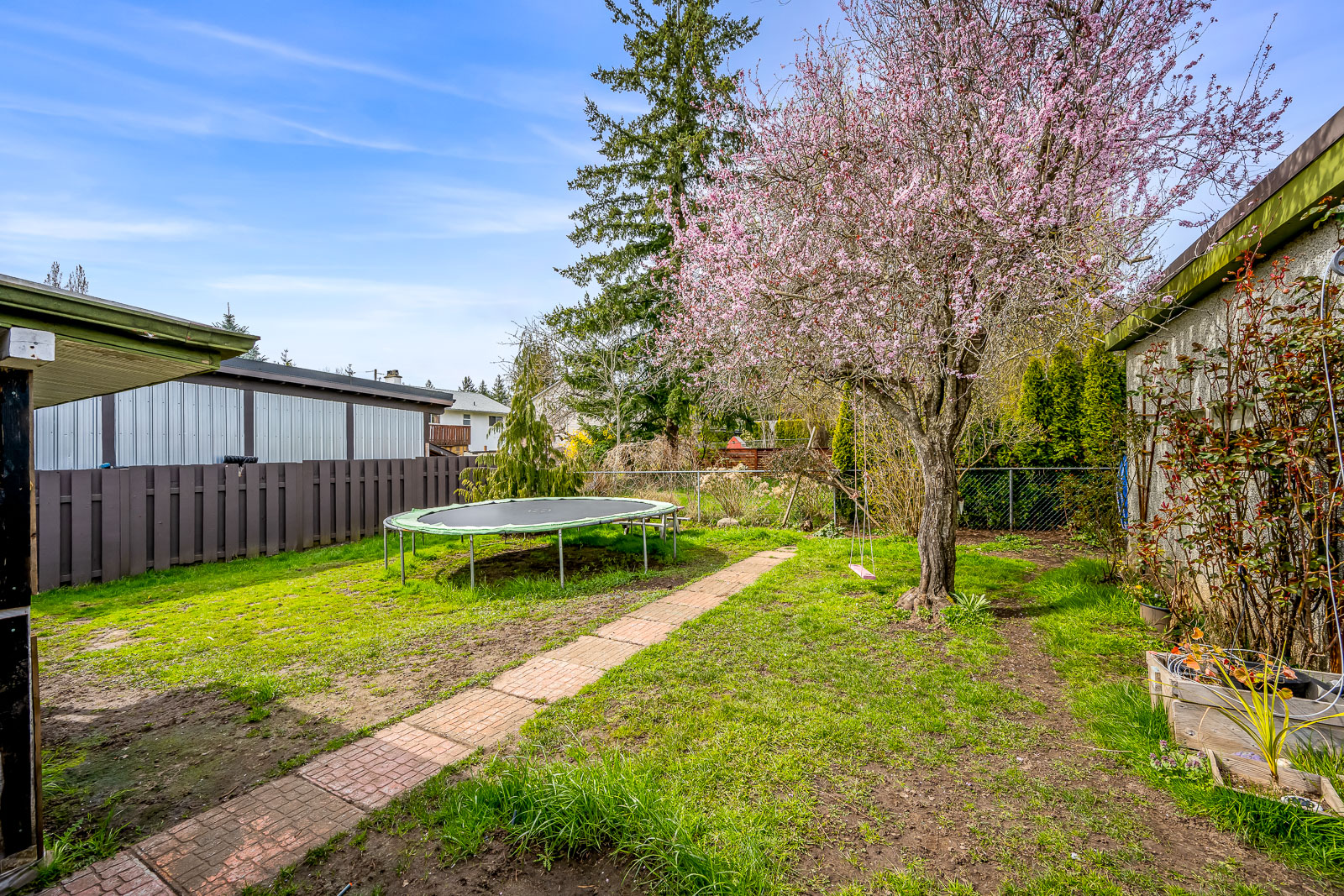 483 Pritchard Rd (8)