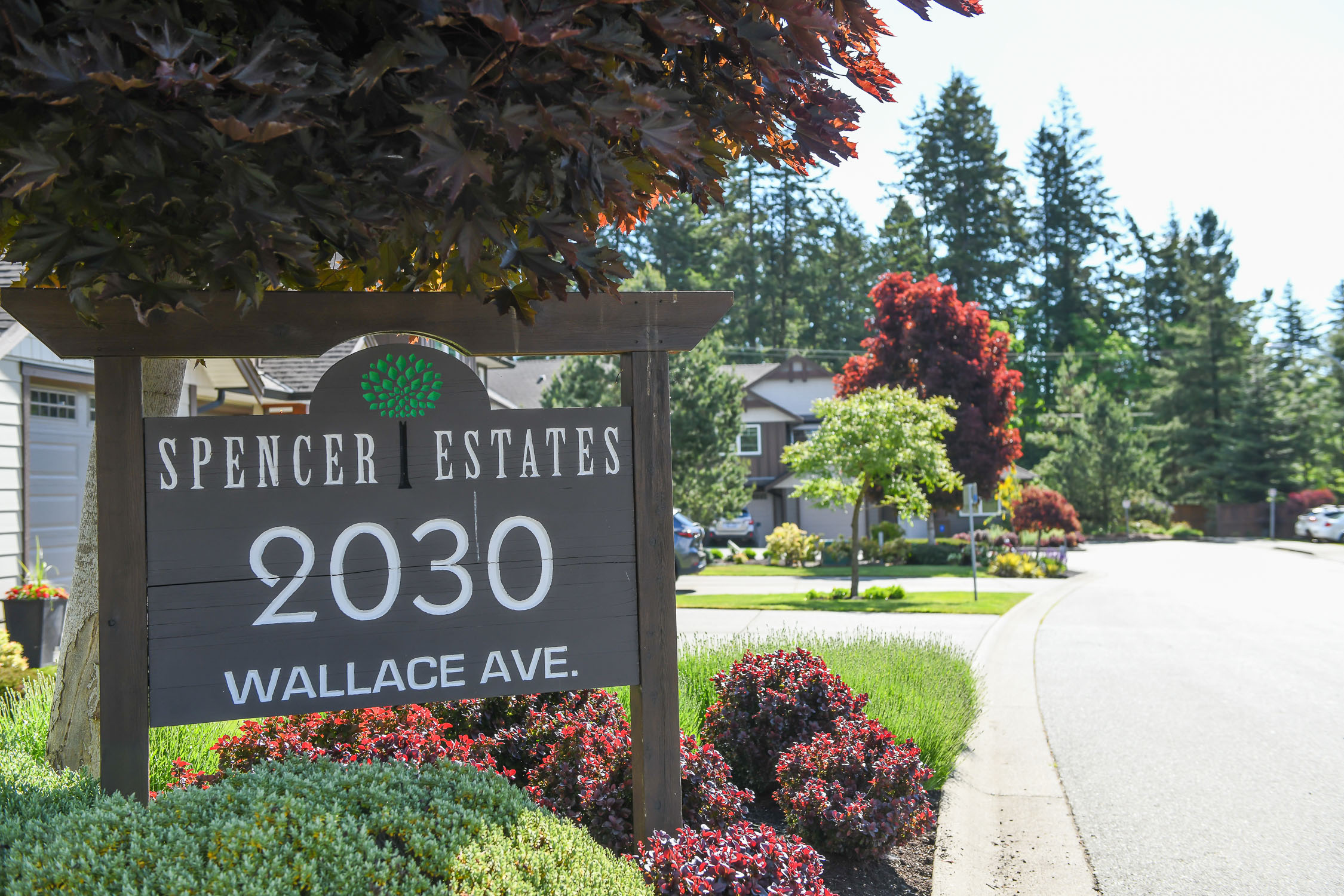 2070wallace21-01